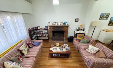 Casa en venta en Victoria ideal para modernizar