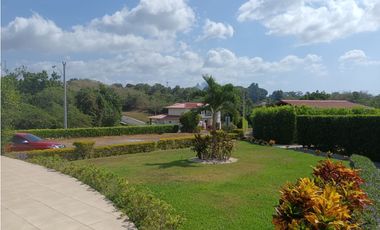 Venta de lote en El Valle Village-Las Uvas- Pma Oeste-JB