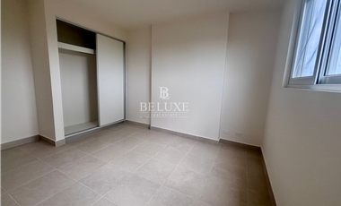 VENTA DE APARTAMENTO EN PLAYA CARACOL, PH AIRES DEL MAR  5 (2) P