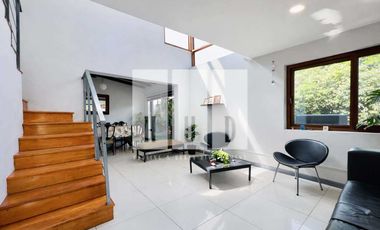 Casa en venta  en ÑUÑOA