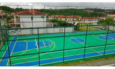 VENTA DE CASA EN VERSALLES OESTE EN MONTELIMAR
