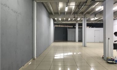 Alquiló depósito galera Fernandez de Córdova