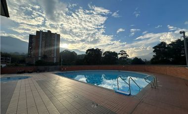 Apartamento en Venta en Itagüí Barrio Suramérica