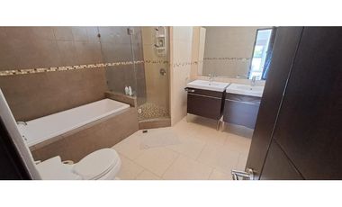 Apartamento Amoblado, 2 Recamaras + CBE, PH Soleo.