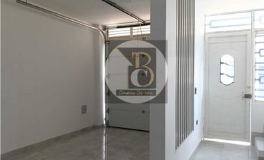 EN ARRIENDO CASA NUEVA BARRIO MONTECARLO