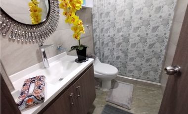 CASA DE LUJO EN VENTA PALMIRA BARRIO LAS MERCEDES  MODERNA AMPLIA