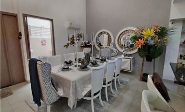 CASA DE LUJO EN VENTA PALMIRA BARRIO LAS MERCEDES  MODERNA AMPLIA