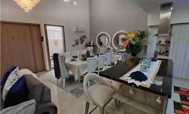 CASA DE LUJO EN VENTA PALMIRA BARRIO LAS MERCEDES  MODERNA AMPLIA