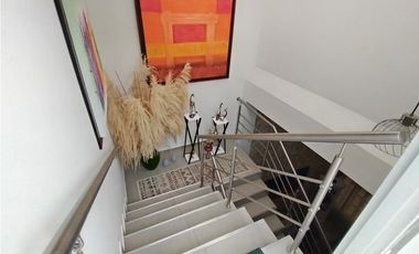 CASA DE LUJO EN VENTA PALMIRA BARRIO LAS MERCEDES  MODERNA AMPLIA