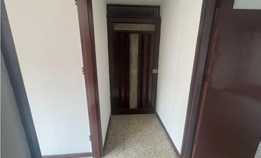 Se Arrienda Apartaestudio en el Parque de Sabaneta