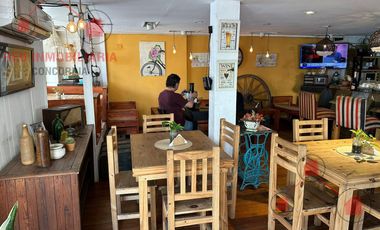 Local en  importante esquina céntrica