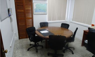 Oficina Totalmente Amoblada en el rea Bancaria, Ciudad de Panamá
