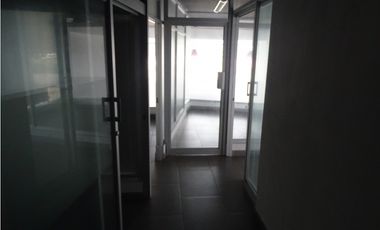 Local comercial de 253.93 m² en el PH Plaza Pacific