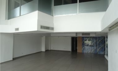Local comercial de 253.93 m² en el PH Plaza Pacific