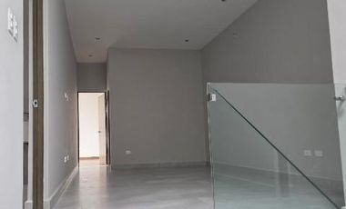 Casa en VENTA o RENTA col privada Altares Carr nacional Santiago - Monterrey