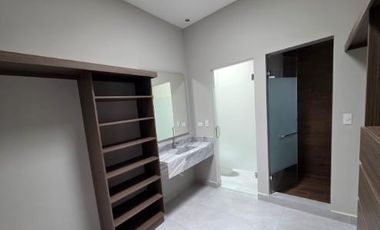 Casa en VENTA o RENTA col privada Altares Carr nacional Santiago - Monterrey