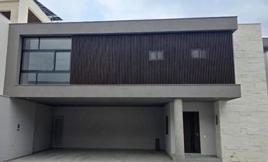 Casa en VENTA o RENTA col privada Altares Carr nacional Santiago - Monterrey