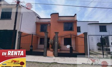 CASA EN  RENTA