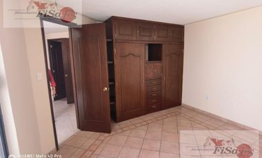CASA EN  RENTA