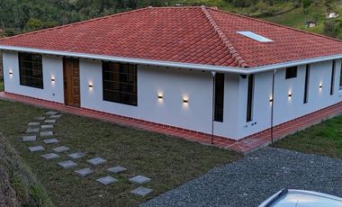 Vendo Casa Campestre para estrenar  San Vicente ferrer Antioquia