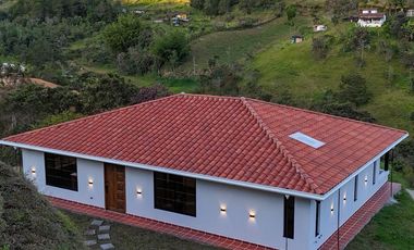 Vendo Casa Campestre para estrenar  San Vicente ferrer Antioquia