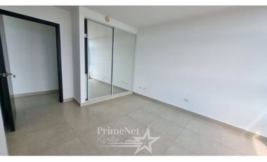 Venta de apartamento en PH Country Heights, Altos de Panamá