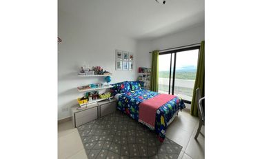 VENTA APARTAMENTO SEMI AMOBLADO SAN CARLOS