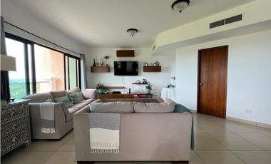 VENTA APARTAMENTO SEMI AMOBLADO SAN CARLOS