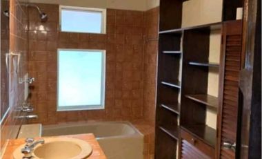 VENDO HERMOSA CASA DE MONTAÑA ESTILO VILLA INGLESA EN CERRO AZUL