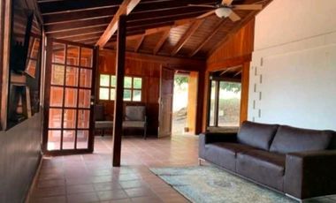 VENDO HERMOSA CASA DE MONTAÑA ESTILO VILLA INGLESA EN CERRO AZUL