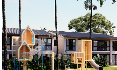 VENTA DE APARTAMENTO EN PLAYA CARACOL, PH AIRES DEL MAR  (2) P