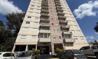 Venta departamento San Miguel cochera parilla 4 ambientes balcón bajas expensas Apto Profesional