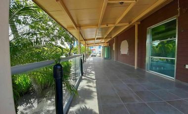 LOCAL PARA RESTAURANT EN PARQUE CORPORTIVO