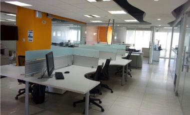 P.H. TORRE BANCO DELTA | PISO COMPLETO | CERCA DEL METRO