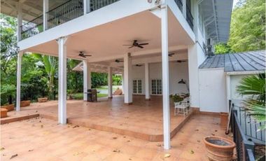 SE VENDE CASA HISTORICA CANALERA EN ANCON CASA GORGAS