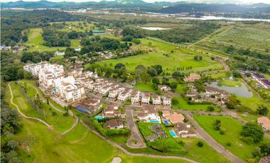 se vende o alquila penthouse en Tucan Country Club & Resort