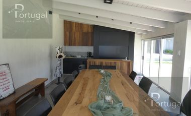VENTA / ALQUILER CASA 3 DORM - ZONA LASALLE - ZONA NORTE - PILETA - QUINCHO