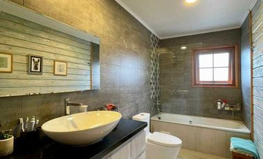 Casa en venta  en VILLARRICA