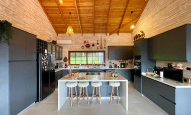 Casa en venta  en VILLARRICA