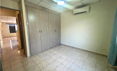 Casa de 196.35m2 en venta en Tocumen, Panamá. 25-8016.