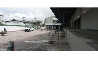 Se Alquilan Bodegas desde 300M2 hasta 3000m2 en Juan Diaz
