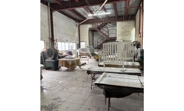 SE ALQUILAN BODEGAS EN MILLA 9