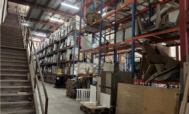 SE ALQUILAN BODEGAS EN MILLA 9