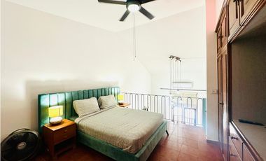 VENTA  DE APARTAMENTO AMOBLADO PH PLAZA CATEDRAL, CASCO ANTIGUO