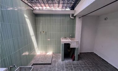 SE ARRIENDA CASA BONITA EN EL BARRIO RIVERAS DEL ROSARIO - JAMUNDI