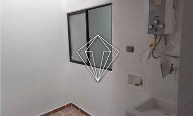 CASA EN ARRIENDO EL CARMEN DE VIBORAL