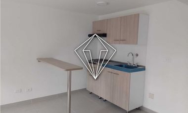 CASA EN ARRIENDO EL CARMEN DE VIBORAL