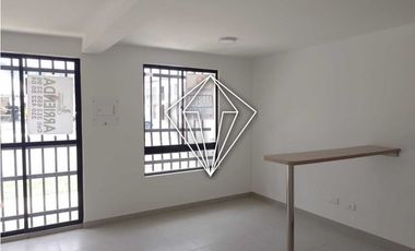CASA EN ARRIENDO EL CARMEN DE VIBORAL
