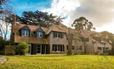VENTA | RESIDENCIA DE ESTILO  | ZONA GUEMES - MAR DEL PLATA |