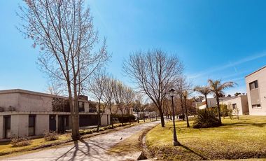 Lote en Venta en Grand Bell 2